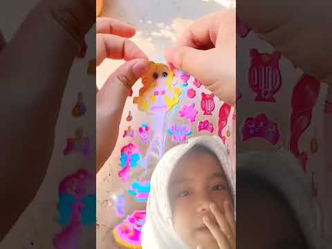 Siapa yang mau stiker barbie barbie stiker shors feedshorts
