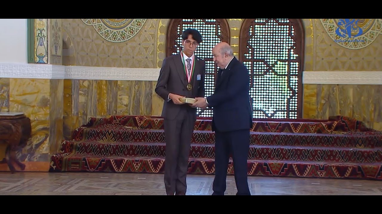 رئيس الجمهورية يكرم المتفوقين الأوائل في شهادة البكالوريا