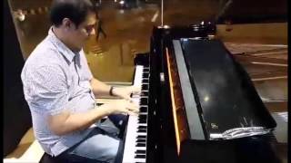 Benny Dsilva Tries Out The Shigeru Kawai Sk-7 Semi-Concert Grand Piano