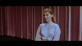 Test de cámara de Mia Farrow para "Sonrisas y lágrimas" (M. Farrow "The Sound of Music" screen test)