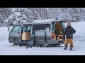 真冬に車中泊仕様のハイエースで暮らすスノーボーダーのリアルな1日【VANLIFE】