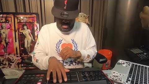 Jermaine Dupri Shows the art of Beat making on The MPCX This is legendary