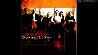 Donal Lunny and Coolfin - Glentown / Miss Monaghans / Man of the House / Green Fields of Glentown chords