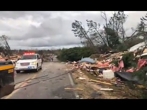 RAW VIDEO: Tornado damage in Beauregard, Alabama