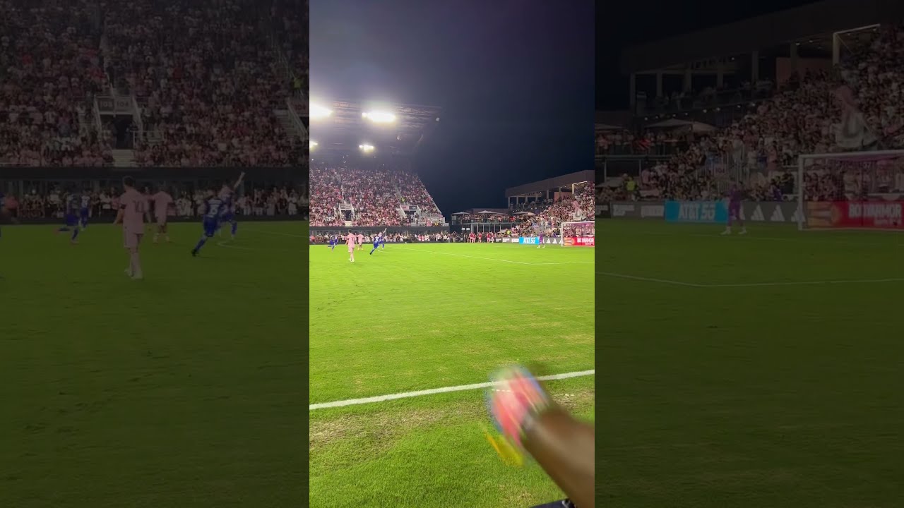 Messi Looked At Me 