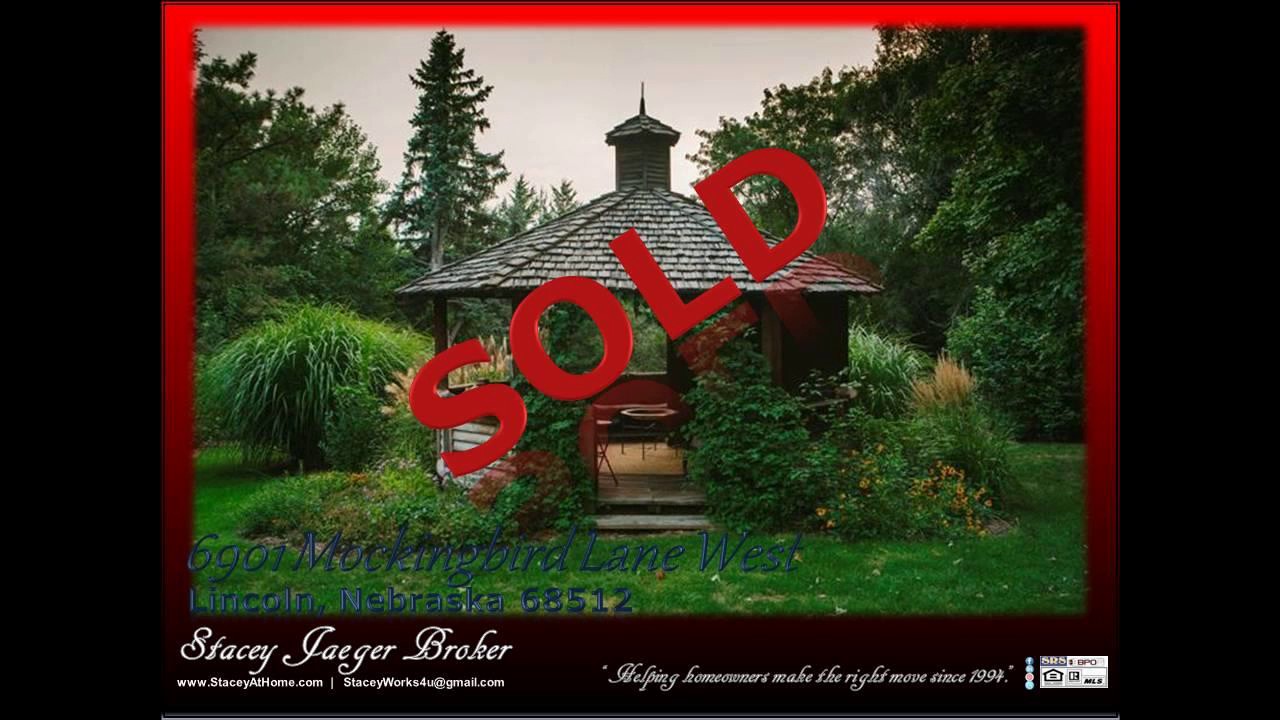 SOLD Luxury 4 car/4 stall 68512 House for sale on Acreage with gazebo