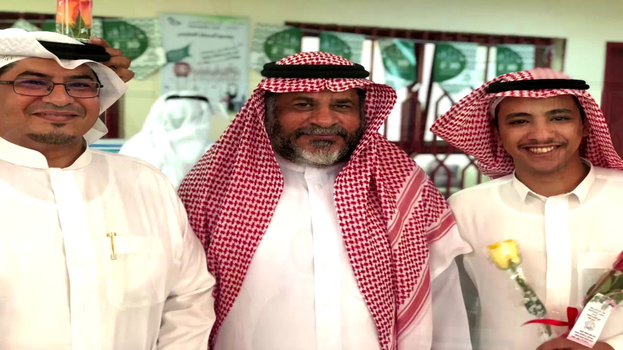 اليوم العالمي للمعلم في مدرسة الحجفار