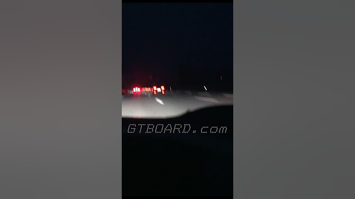 Koenigsegg Agera R pushing it on nighttime Autobahndrivibg 280 km/h 170 mph brutal Swedish power