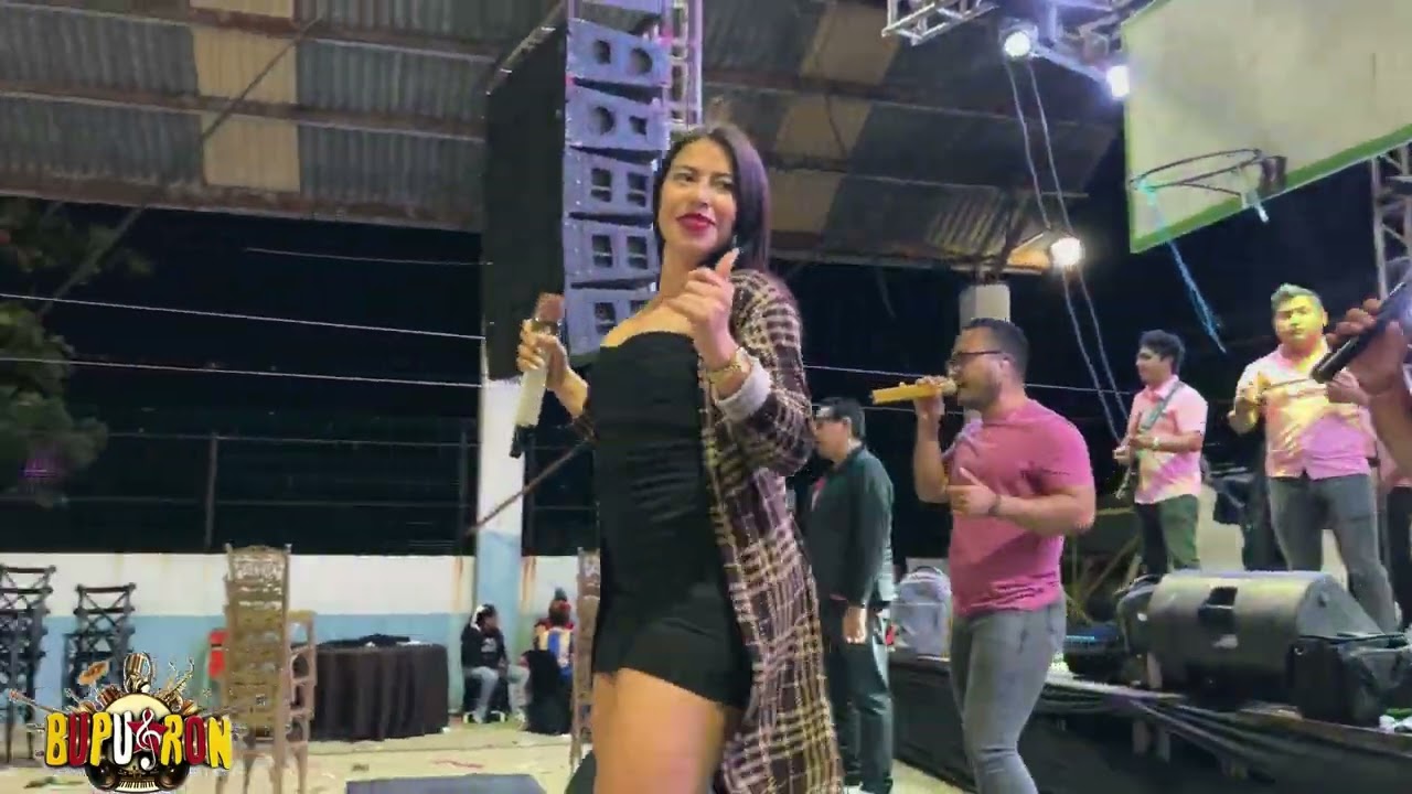 Reinas Gruperas Medley - Bupu & Ron 2025