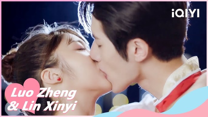 Porno aktrisa Viska ishtirokidagi onlayn filmlar