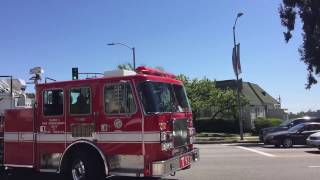 LAFD Truck 92 (spare) taking up