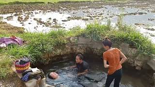 Mu Teb Lo Da Dej Nyob Taj Pawj Nawb