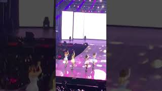 Red Velvet - On A Ride