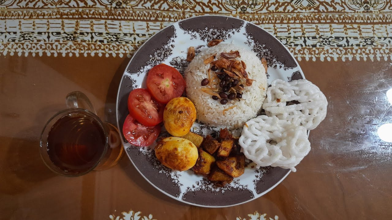 Sambal telor with nasi uduk