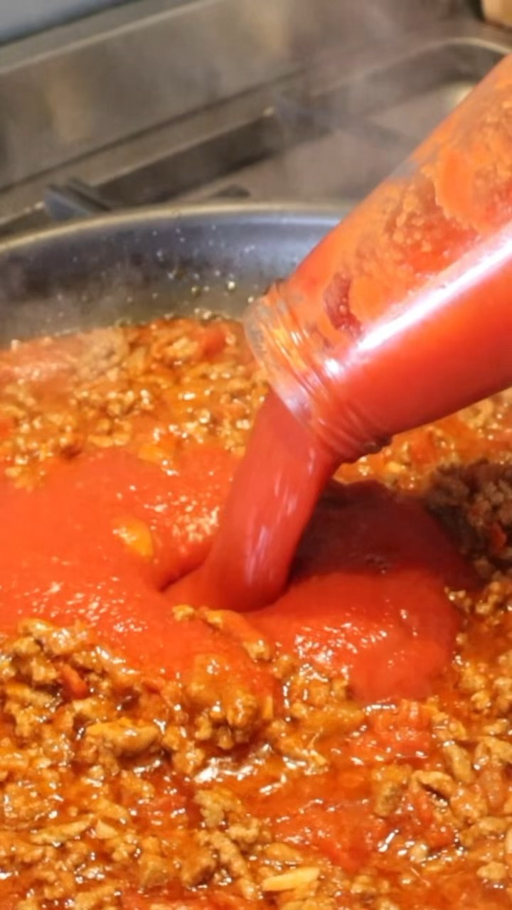 Authentic Spaghetti Bolognese recipe