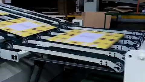 Máy in Flexo 4 màu ( in toàn khổ) bế và rung phế liệu tốc độ 230 tờ/phút