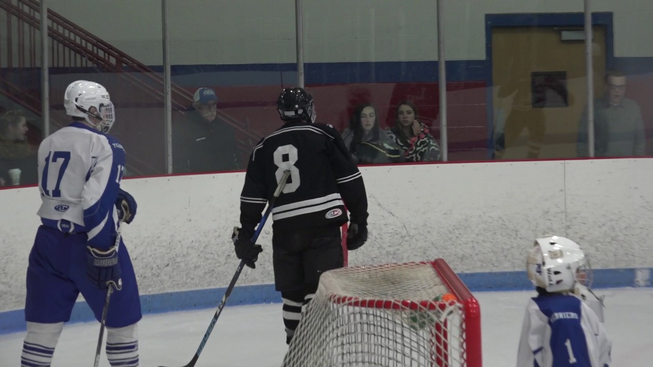 Michael Bechard for LANCER HOCKEY '17 v W Spfld
