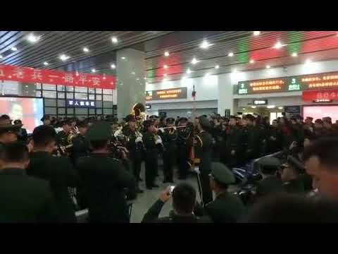 退伍 每一次告别都要用力一点