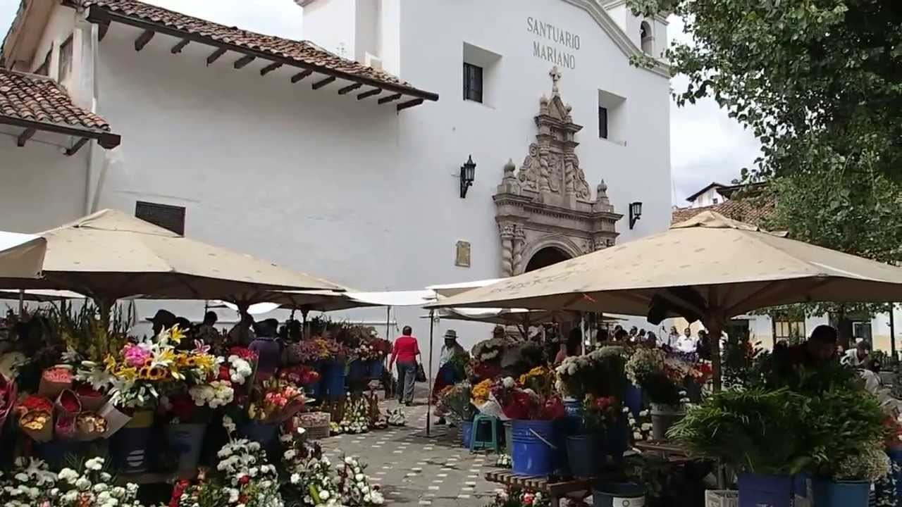 Santuario Mariano and flower market, Cuenca, Ecuador