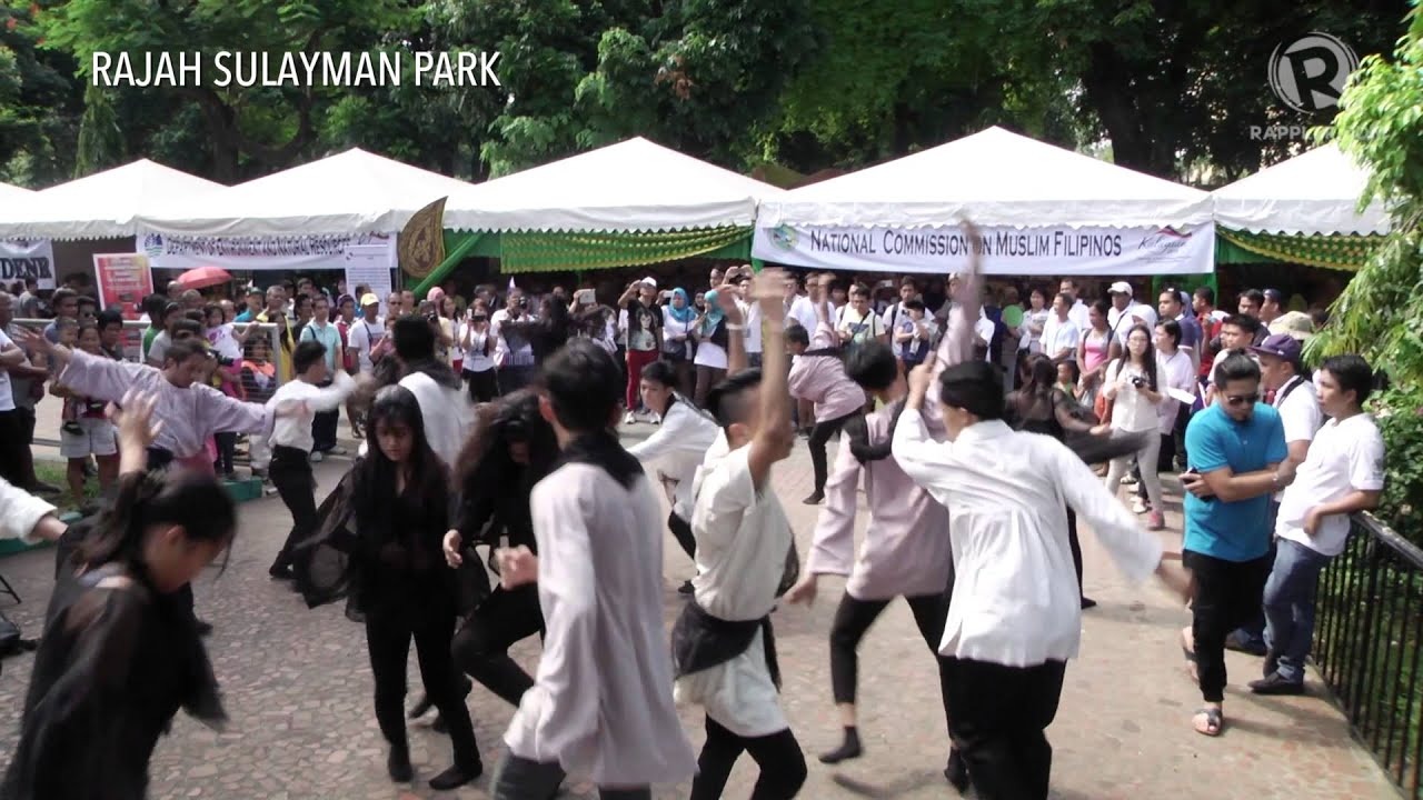 A day of revolution in Philippine theater