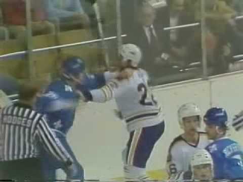 Lindy Ruff vs Dave Pichette