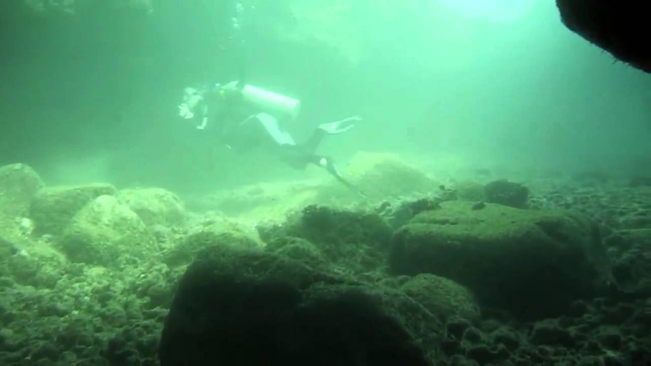 Kauai Sheraton Caverns Dive - YouTube