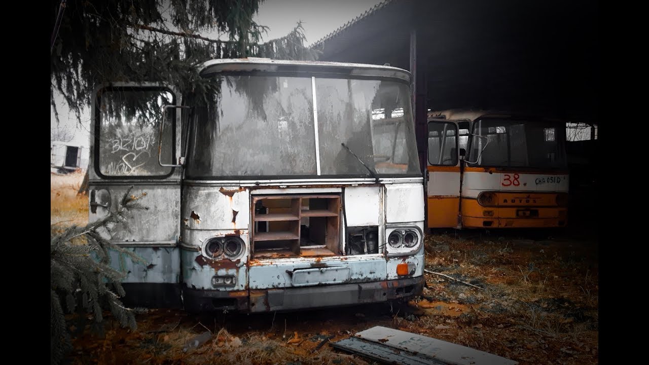 Opuszczony PGR, cmentarz pojazdów- Urbex PKR