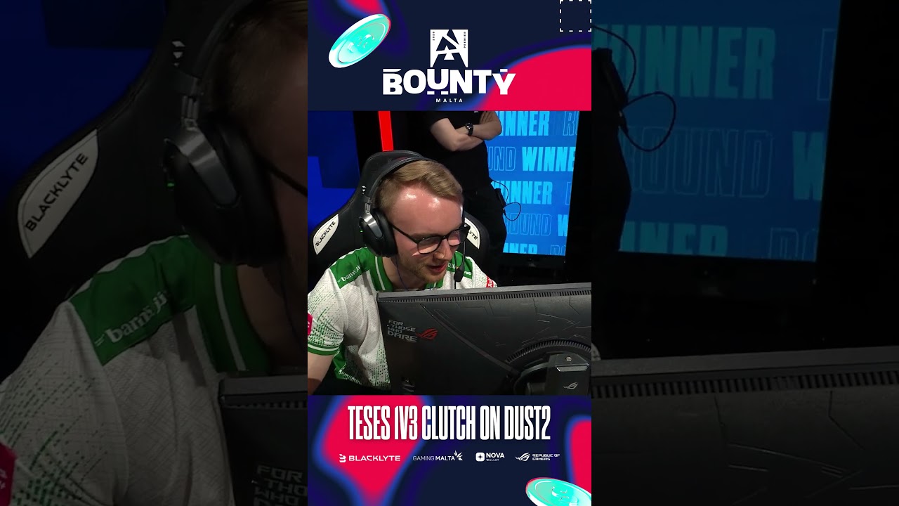 TeSeS clutching up in the 1v3 on Dust2 😏