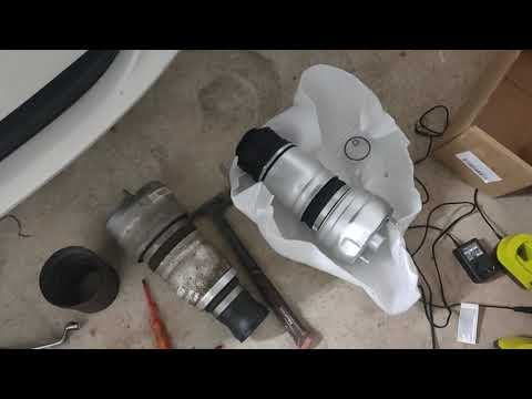 Porsche Panamera/Cayenne - Level suspension fault - Rebuilding All 4