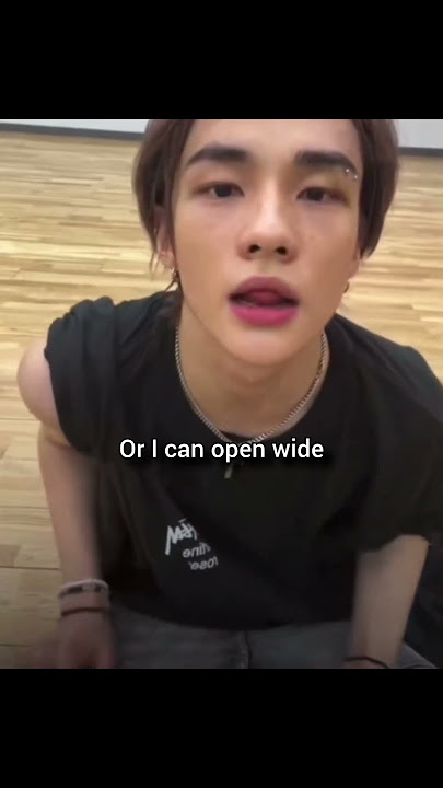 I can do both Hyunjin ver. #hyunjin #yeji #fypシ