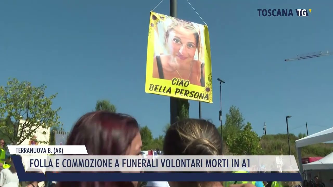 2025-08-09 TERRANUOVA B. (AR) - FOLLA E COMMOZIONE A FUNERALI VOLONTARI MORTI IN A1