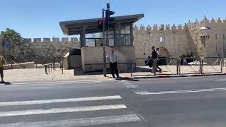 #مباشر :  أجواء باب العامود في القدس الآن . . .