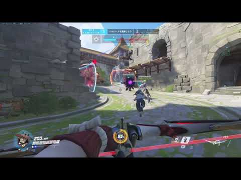 振り返れば奴がいる
