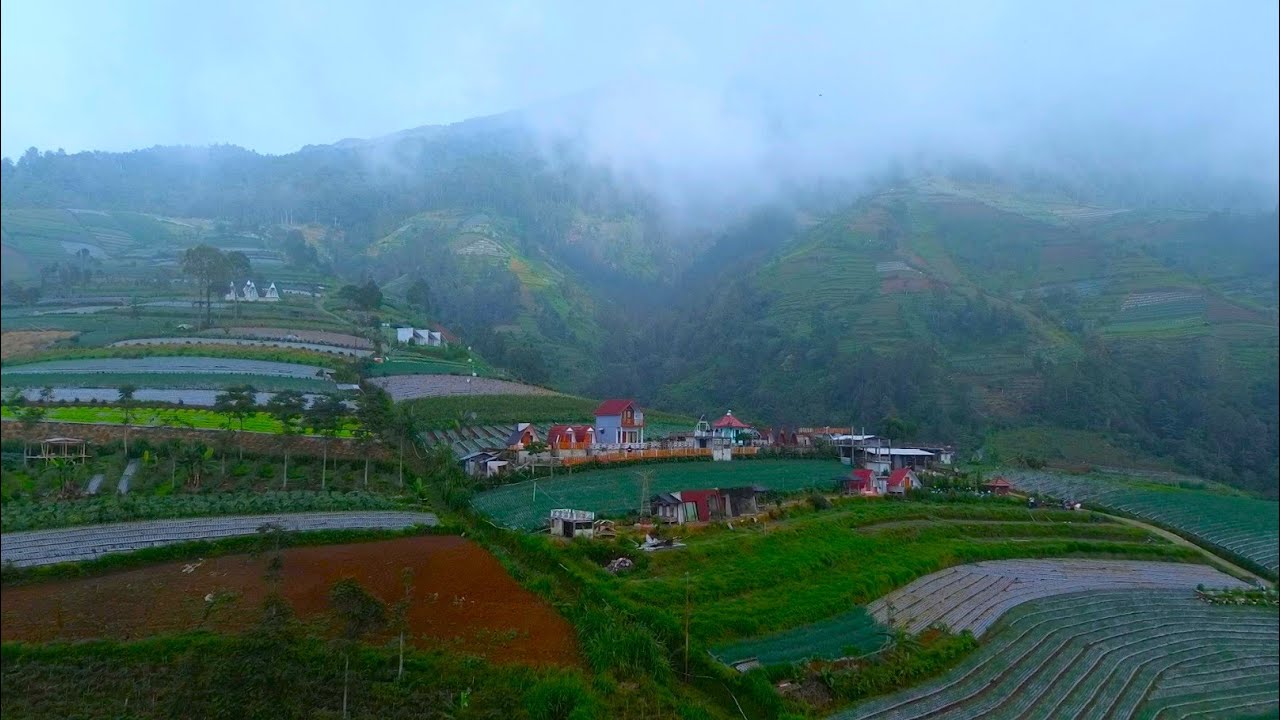 INDAH, ADEM, MENENTRAMKAN...DESA PUCUK GUNUNG DUSUN MANGLI