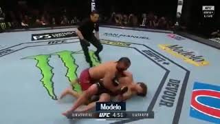 Jorge Masvidal KO’s Ben Askren with a flying knee at UFC 239