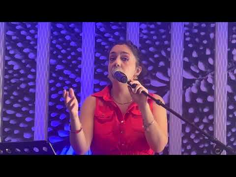 Don't Cry For Me Argentina, Alejandro & Fiorella