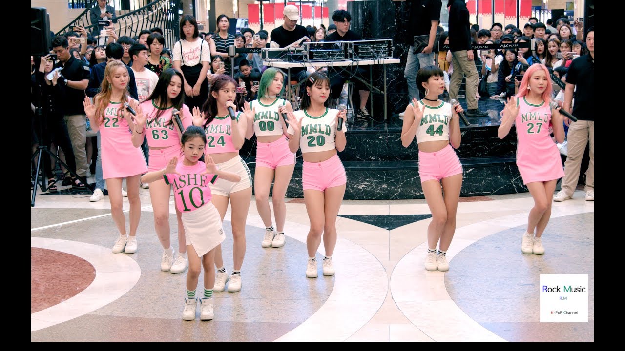 모모랜드(Momoland) X (Na Haeun)뿜뿜 BBoom BBoom,뮤비 조회수 2500만 공약 공연@180708