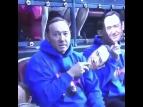 struktur øretelefon Baron RIP kevin spacey mask vine - YouTube