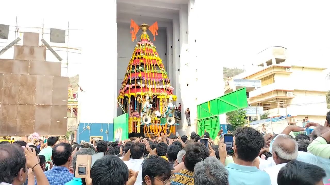 mangalagiri sri panakala lakshmi narasimha swamy rathotsavam (2)2023