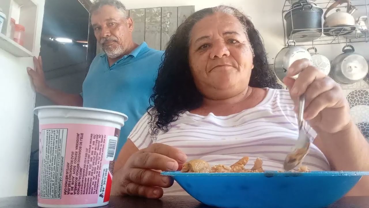 Vamos almoçar comigo meus amores