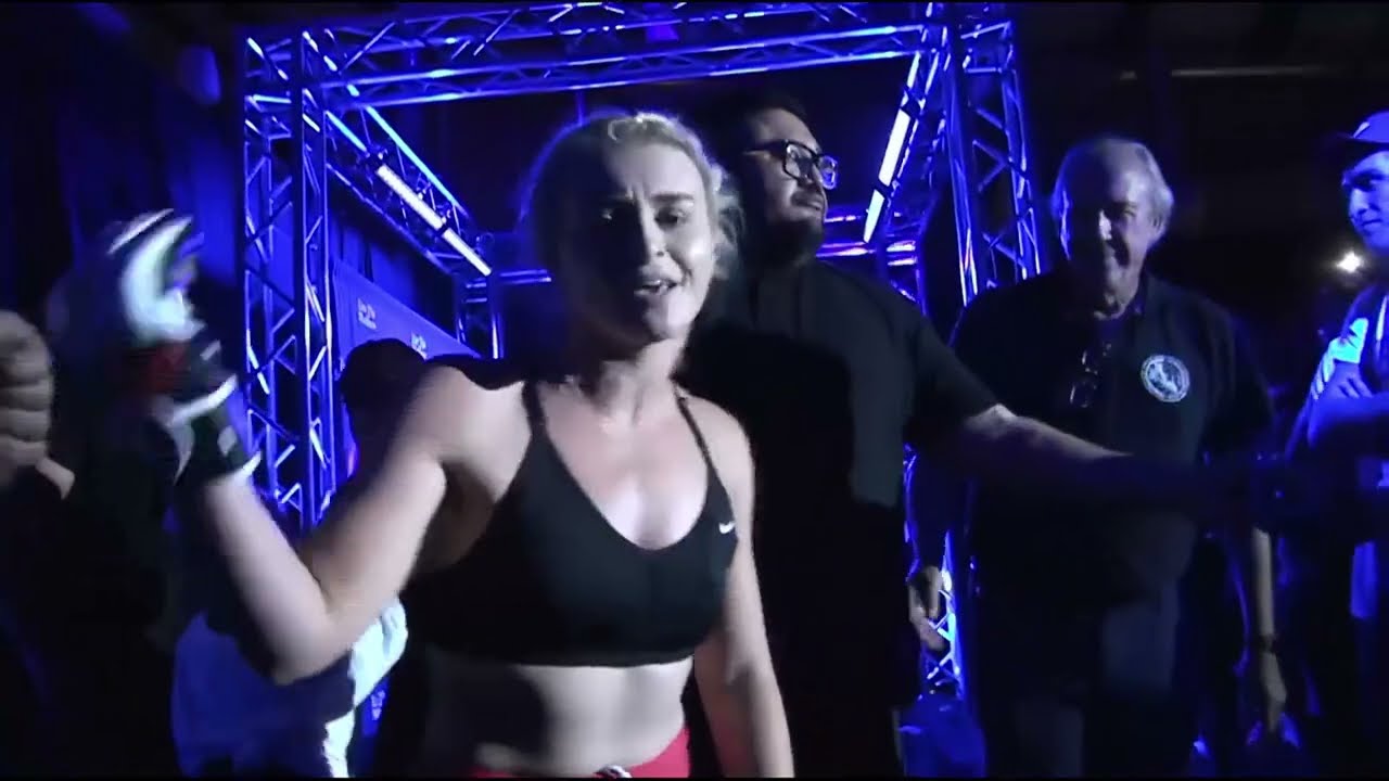 51FIFTY Fight Night 9 Bout 7 Carli Lombardo vs Katarina Legorreta