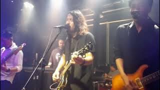 ELLO - ANDAI SELAMANYA, PERGI UNTUK KEMBALI