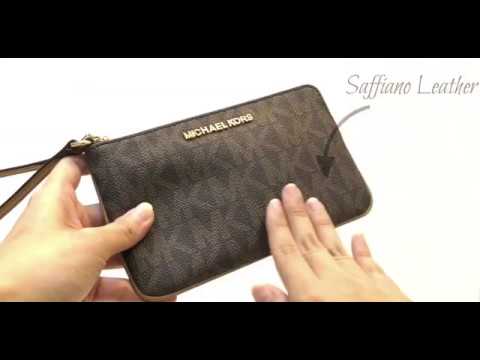 michael kors large logo wristlet