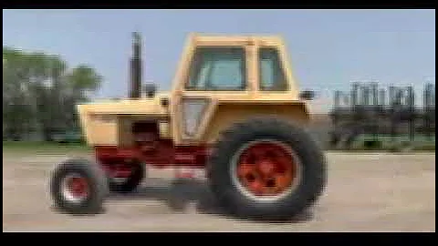 Kolik koní má traktor Case 870?