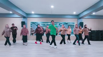 Blue Jean Queen - Line Dance / Demo : Okami Studio Palembang