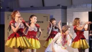 Live Performance by Pao Paowalee Pornpimon