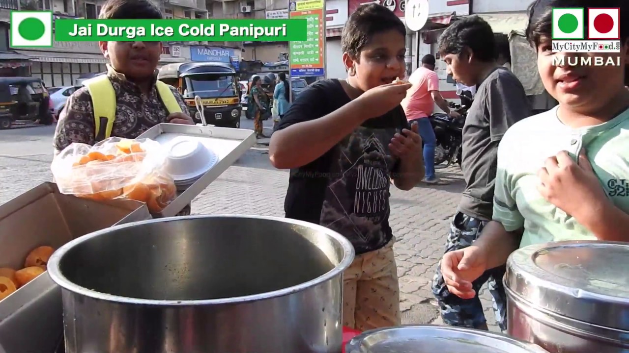 Street food | pain puri | Panipuriwala @ Khaugalli | गोलगप्पे | Indian street food - YouTube My City My Food