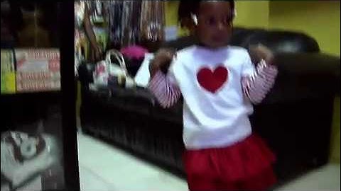 Skip to ma lou Sereani And Ding Dong {official video} HQ