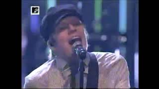 Fall Out Boy- I Don´t Care (premios mtv latino 2009)