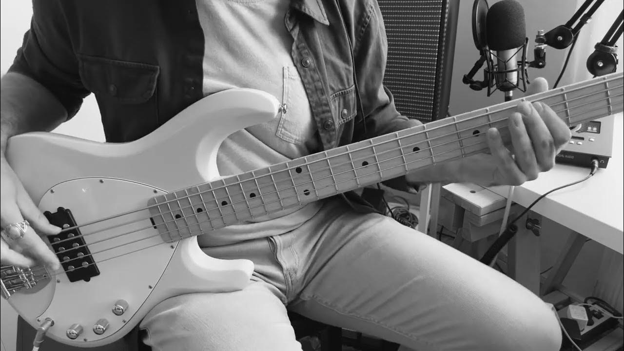 Red Hot Chili Peppers Give It Away (bass cover) YouTube